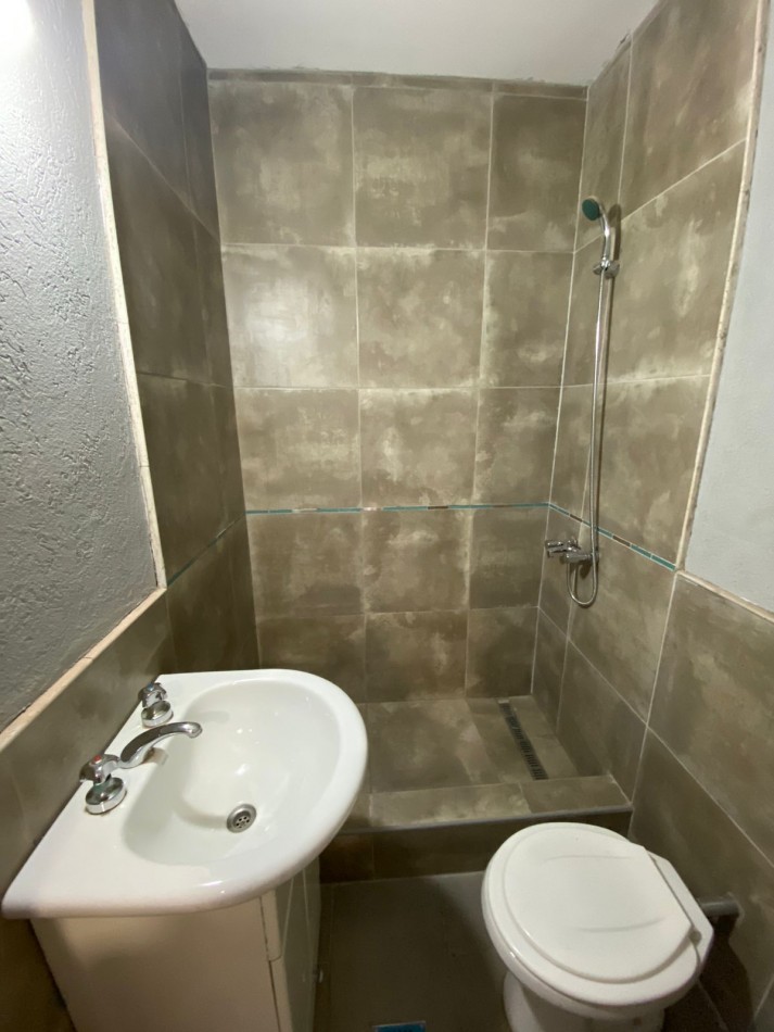 Gran Dpto sobre el mitico pasaje rivarola. 160m2. Venta sobre Apto Prof. Terraza y Baulera