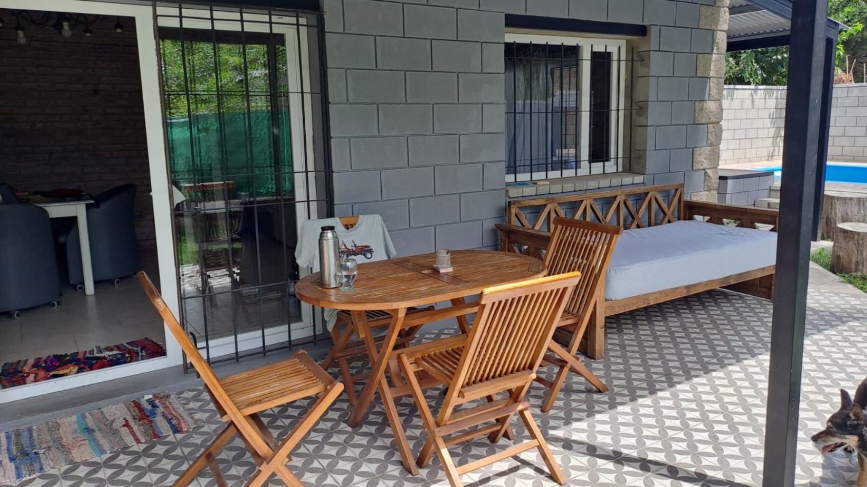 VENTA/PERMUTA - Casaquinta con pileta A ESTRENAR en Calle 540 esq Balcarce