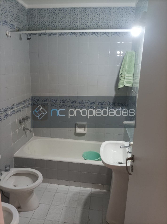 Se Vende Monoambiente Con Cocina Separada Y Baño Completo