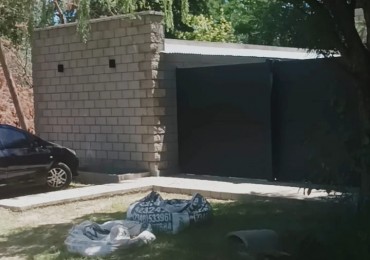 VENTA/PERMUTA - Casaquinta con pileta A ESTRENAR en Calle 540 esq Balcarce