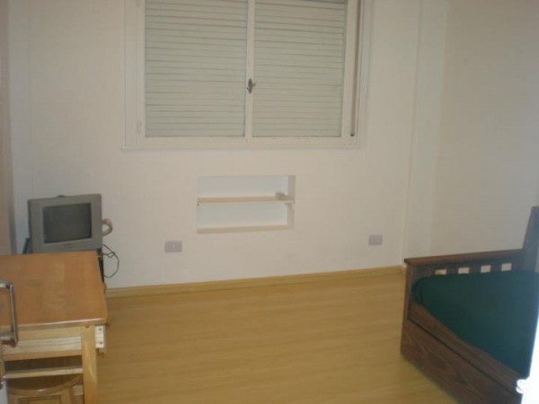 SE VENDE MONOAMBIENTE AMOBLADO EN BARRIO NORTE! CON RENTA!!!!!!!!!!