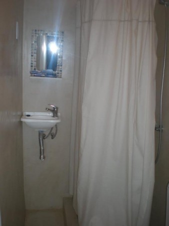 SE VENDE MONOAMBIENTE AMOBLADO EN BARRIO NORTE! CON RENTA!!!!!!!!!!