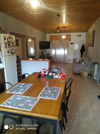 Impecable casa con quincho