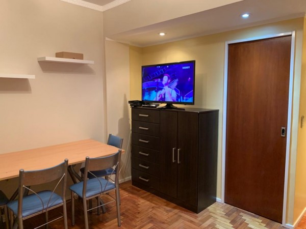 SE VENDE 2AMB REFACCIONADO A NUEVO EN ONCE ! IDEAL RENTISTA
