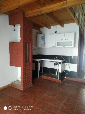 SE ALQUILA LOFT CON COCHERA Y PATIO !