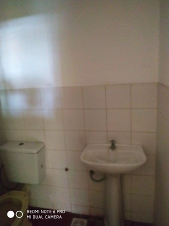 SE VENDE LOCAL DE 49M2 - CON RENTA ! GRAN UBICACION COMERCIAL!!!