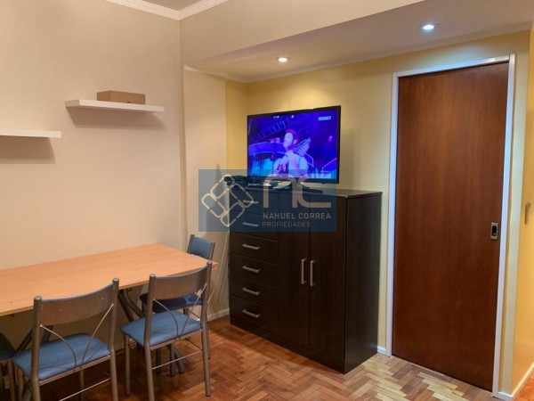 VENTA 2amb - ONCE - VALENTIN GOMEZ 2700 - REFACCIONADO A NUEVO