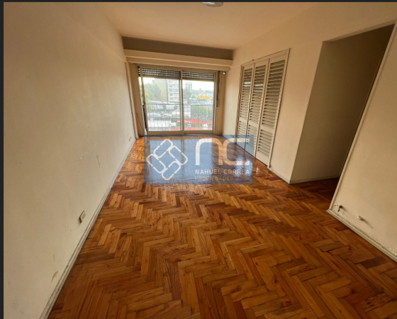 VENTA - 3AMB  CON BALCON AL FRENTE CON BALCON CORRIDO !! GRAN OPORTUNIDAD !!!