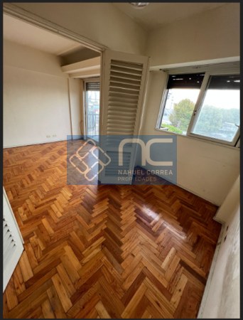 VENTA - 3AMB  CON BALCON AL FRENTE CON BALCON CORRIDO !! GRAN OPORTUNIDAD !!!
