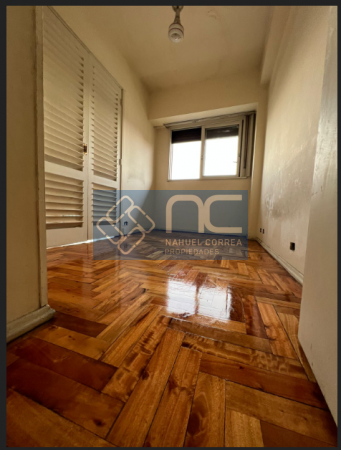 VENTA - 3AMB  CON BALCON AL FRENTE CON BALCON CORRIDO !! GRAN OPORTUNIDAD !!!