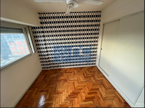 VENTA - 3AMB  CON BALCON AL FRENTE CON BALCON CORRIDO !! GRAN OPORTUNIDAD !!!